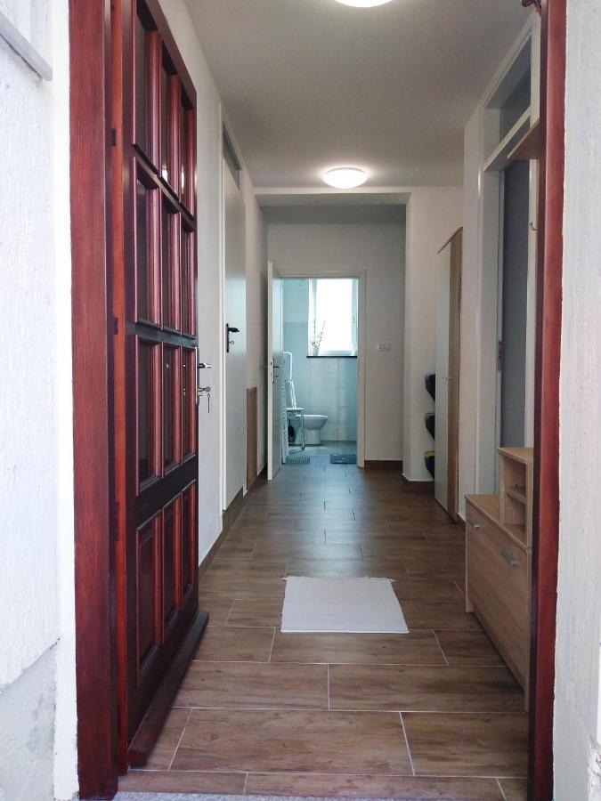 Daal Apartment Roc ภายนอก รูปภาพ