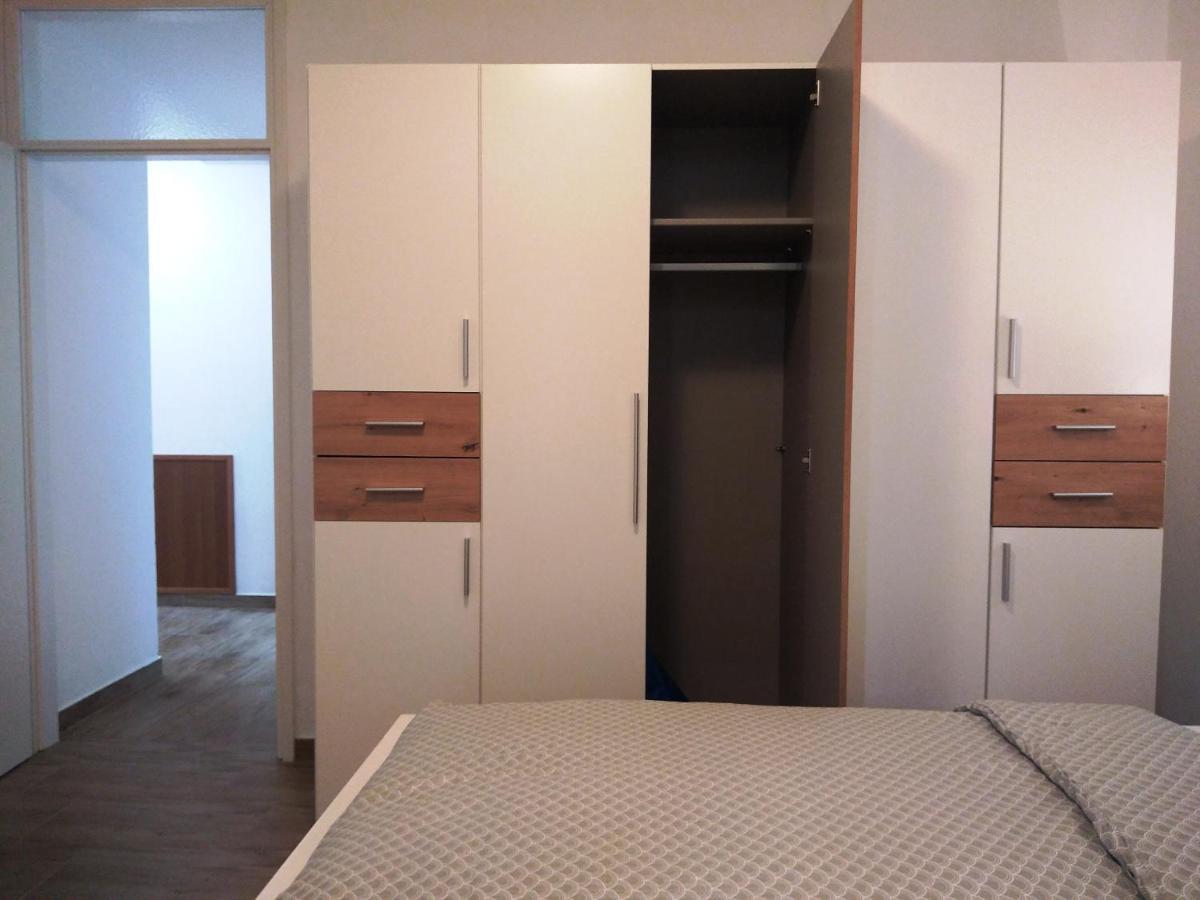 Daal Apartment Roc ภายนอก รูปภาพ