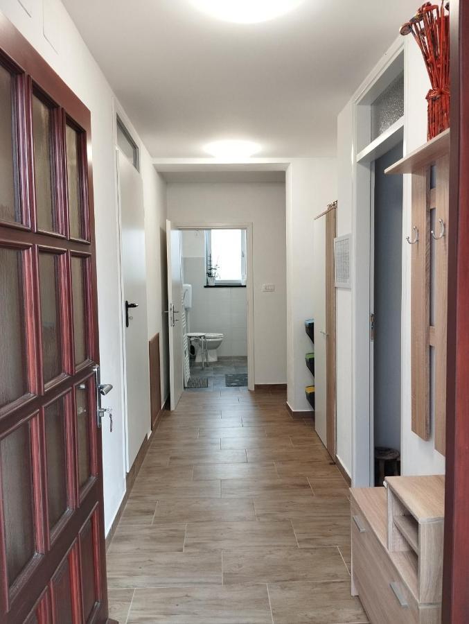 Daal Apartment Roc ภายนอก รูปภาพ
