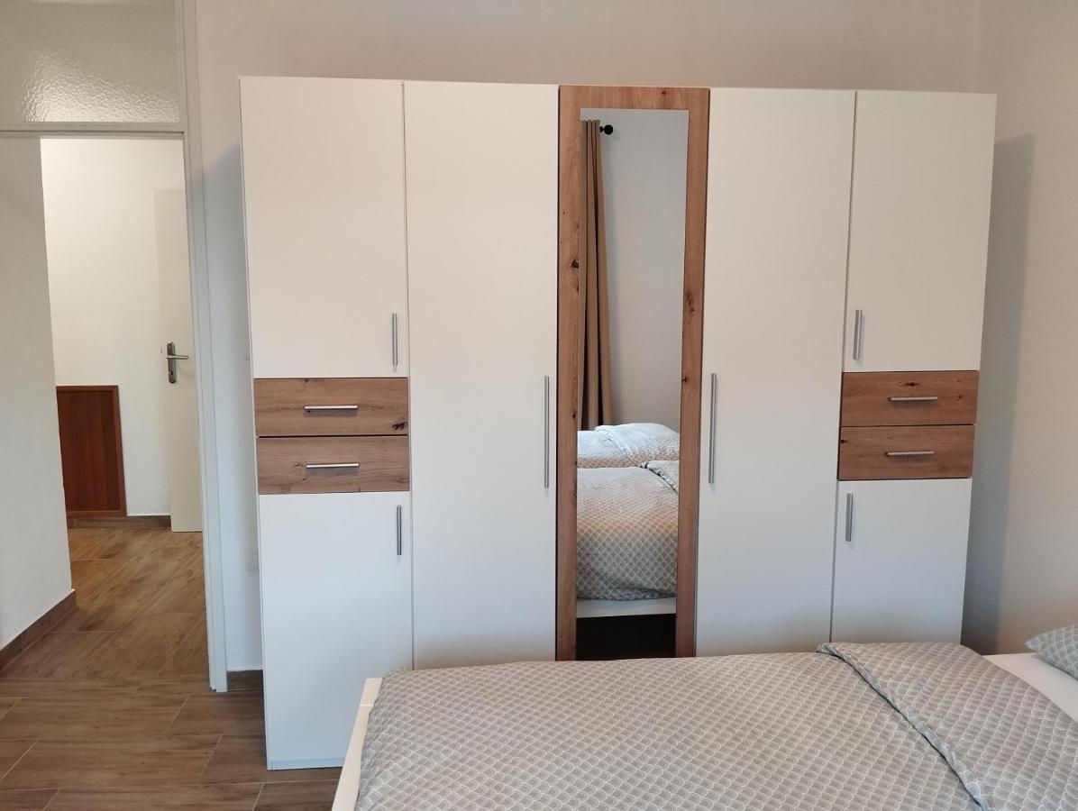 Daal Apartment Roc ภายนอก รูปภาพ